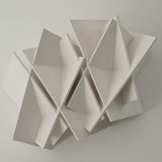 O.T., 2019, Holz, Kreidegrund, ca. 65 x 65 x 20 cm, € 5.200,-