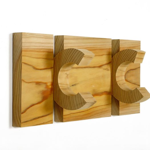 Raumwärts, 2023, Zeder, 61 x 18 x 27,5 cm