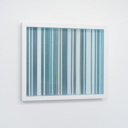 NO 02, 2025, Fäden, Holzrahmen mit Museumsglas, 63,5 x 73,5 x 11 cm, € 5.400,-